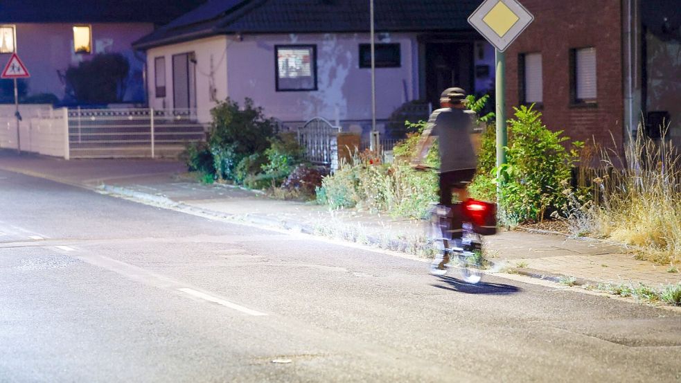 Am Abend durften die Bewohner von Hürtgenwald-Gey zurück in ihre Häuser. Foto: Thomas Banneyer