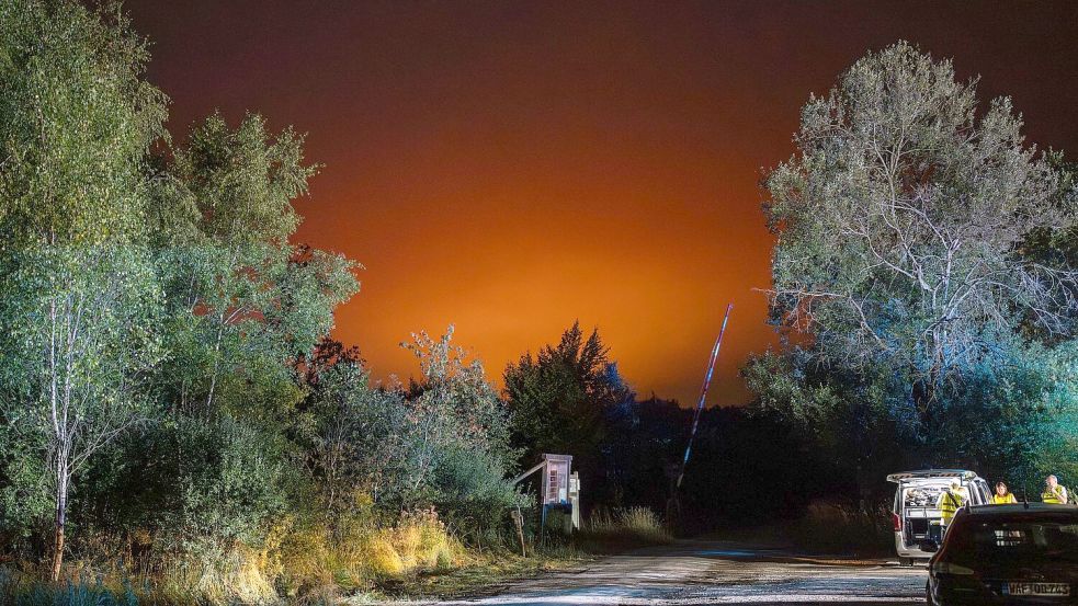 Es brennt im Hohen Venn - das hat auch Folgen für die Menschen in Monschau. Foto: Max Lametz/dpa