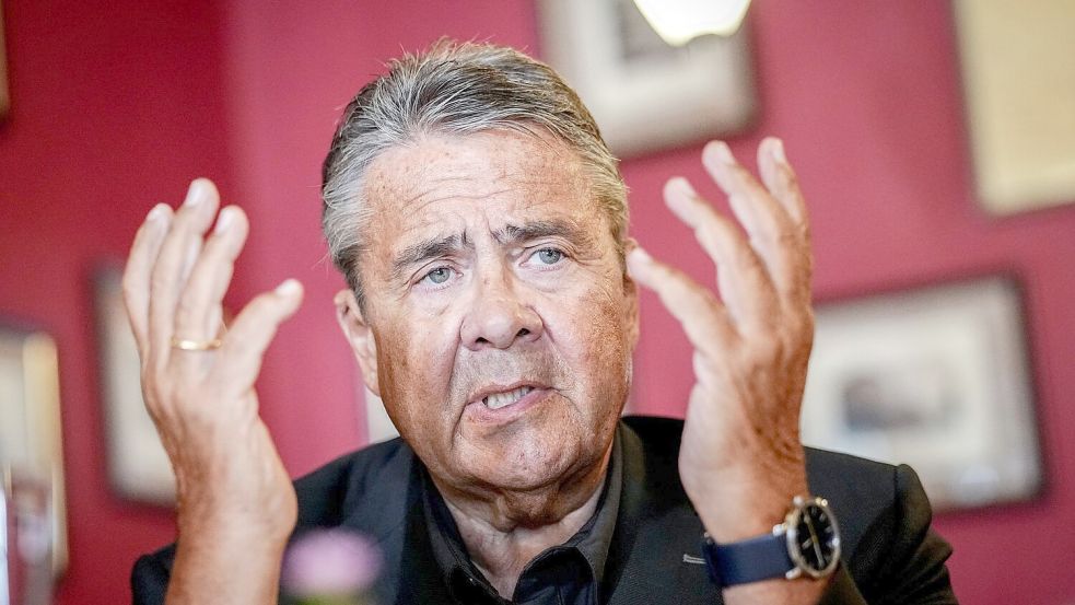 „Das eigentliche Problem der SPD ist nicht die Brandmauer, sondern es gibt ein großes Missverständnis darüber, was ein Sozialstaat ist“, sagt Sigmar Gabriel. Foto: Kay Nietfeld/dpa