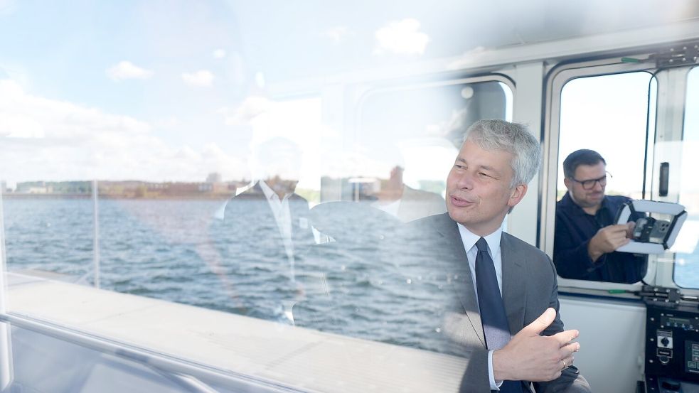 Minister Bilger (CDU) kommt zu BASF an den Rhein. (Archivbild) Foto: Marcus Brandt/dpa
