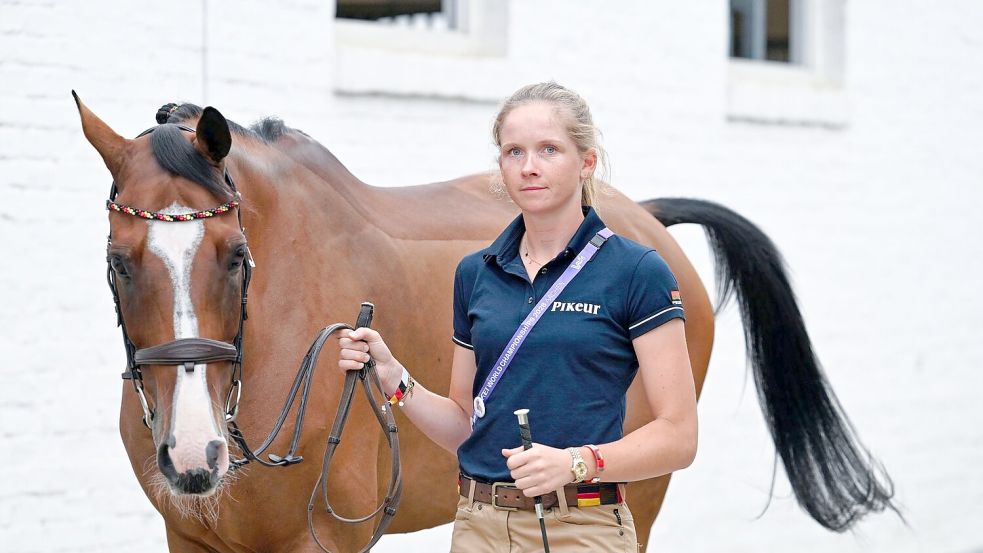 Sophie Hinners reitet in Aachen ihre erste WM. Foto: Uwe Anspach