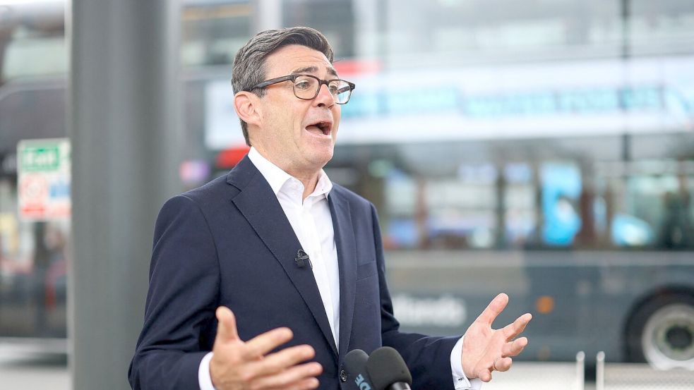 Der britische Premier Andy Burnham verteidigt die Militärhilfe seines Landes für die Ukraine. Foto: Hannah Mckay
