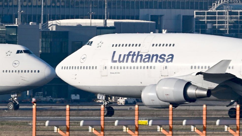 Die Boeing 747 hatte mehr als 350 Passagiere an Bord. (Symbolbild) Foto: Arne Dedert