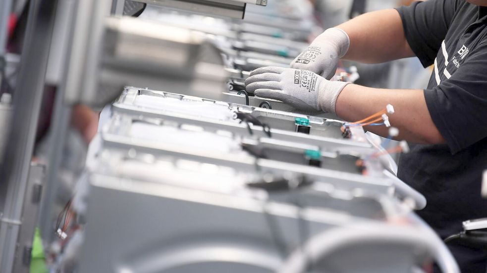 In der Elektrobranche laufen die Geschäfte mit dem Ausland rund. (Archivbild) Foto: Ralf Hirschberger