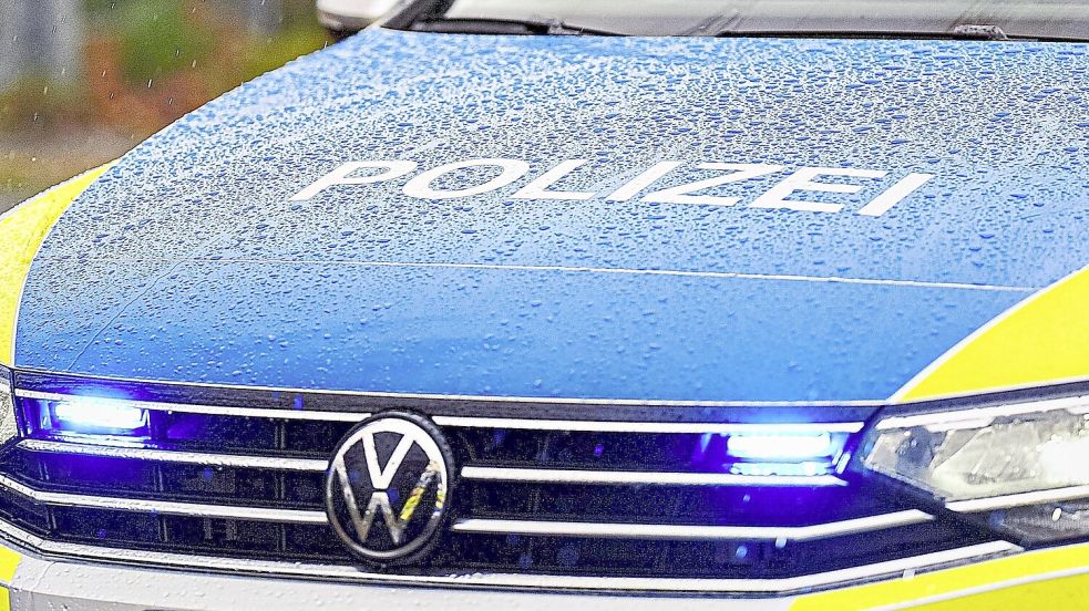 Trotz des wechselhaften Wetters war am Samstag viel los in Bremen. Die Polizei begleitete drei Großveranstaltungen. Foto: imago images/Eibner-Pressefoto/Marcel von Fehrn