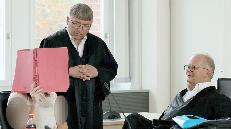 Die Angeklagte hat am 22. Verhandlungstag ausführlich zu den Vorwürfen Stellung genommen - und sie dabei zurückgewiesen. Foto: Bernd Wüstneck