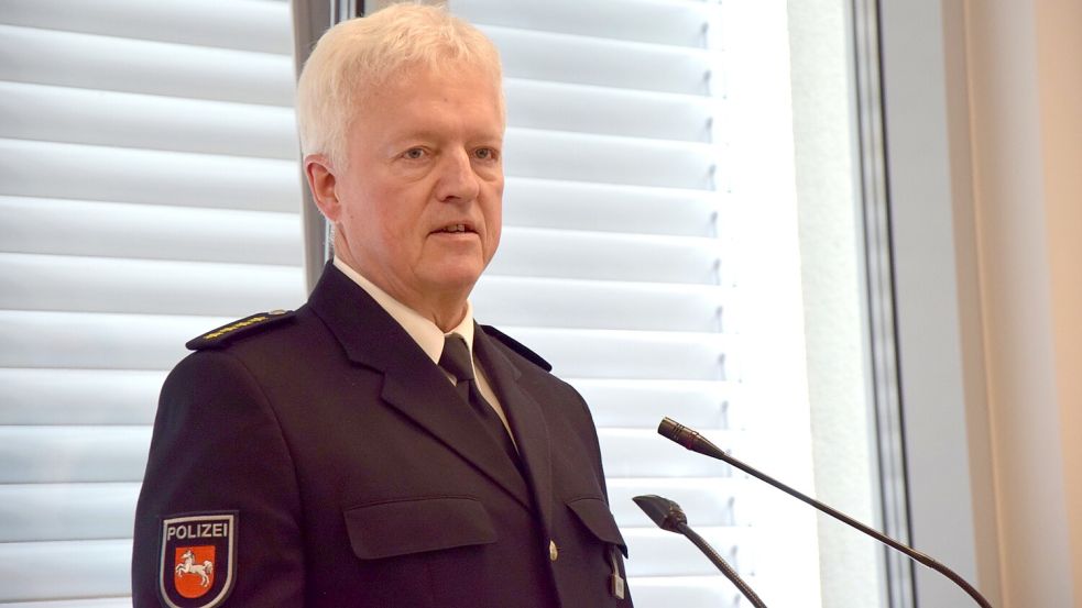 Thomas Memering hielt bei seiner Verabschiedung eine Rede. Foto: Polizeiinspektion Leer/Emden