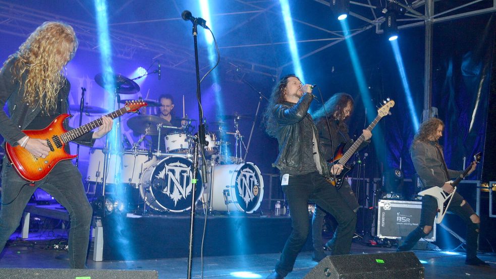 Die Band Nailed to Obscurity wird beim Sturmflut-Festival in Jheringsfehn auftreten. Foto: Holger Weers/Archiv