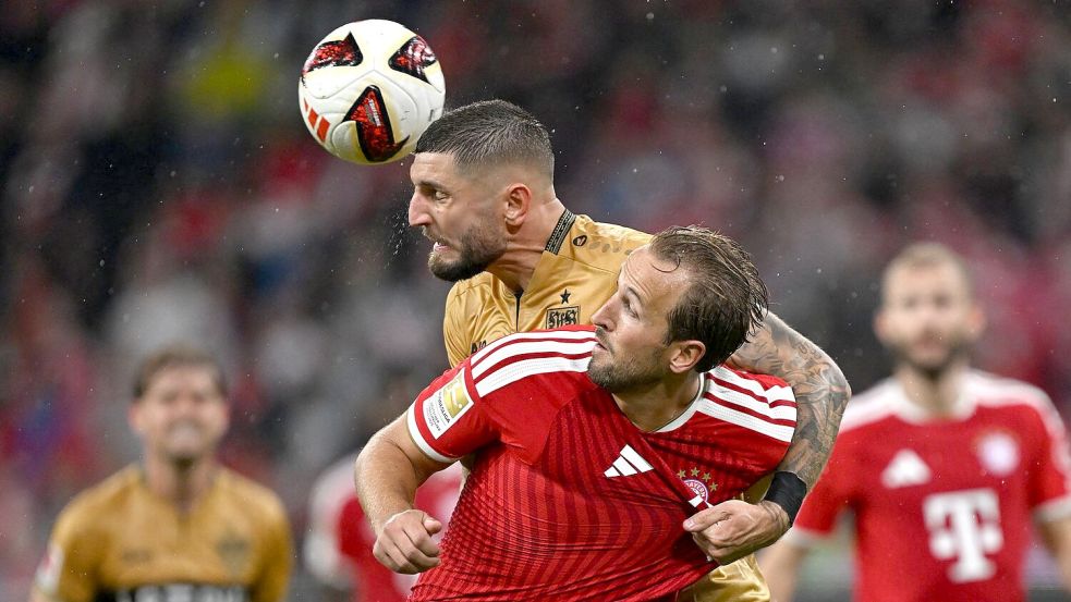 Harry Kane (vorne) in Aktion gegen Stuttgart. Foto: Sven Hoppe/dpa
