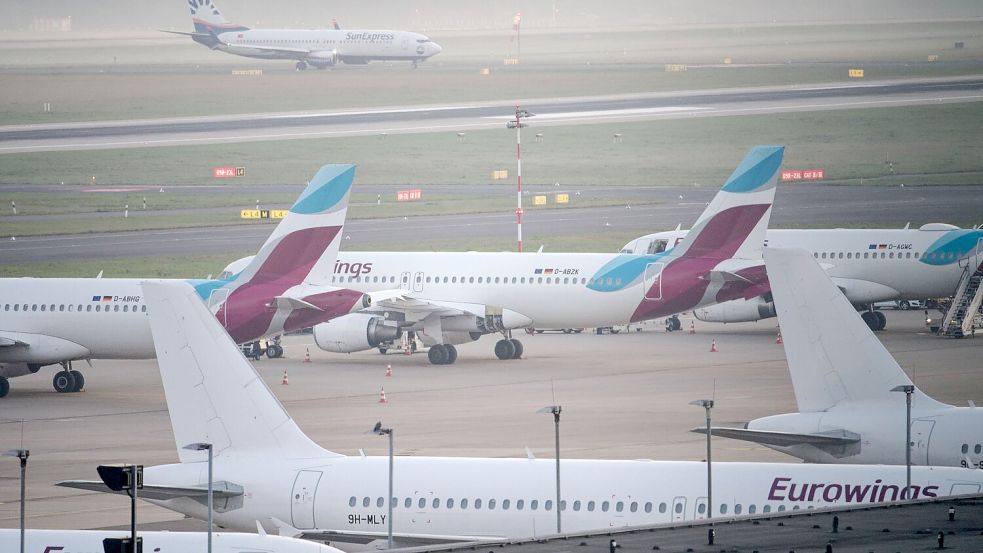 Eine Boeing im Auftrag von Eurowings auf dem Weg nach Mallorca landete nach Dampfentwicklung sicherheitshalber in Paris. (Symbolbild) Foto: Henning Kaiser