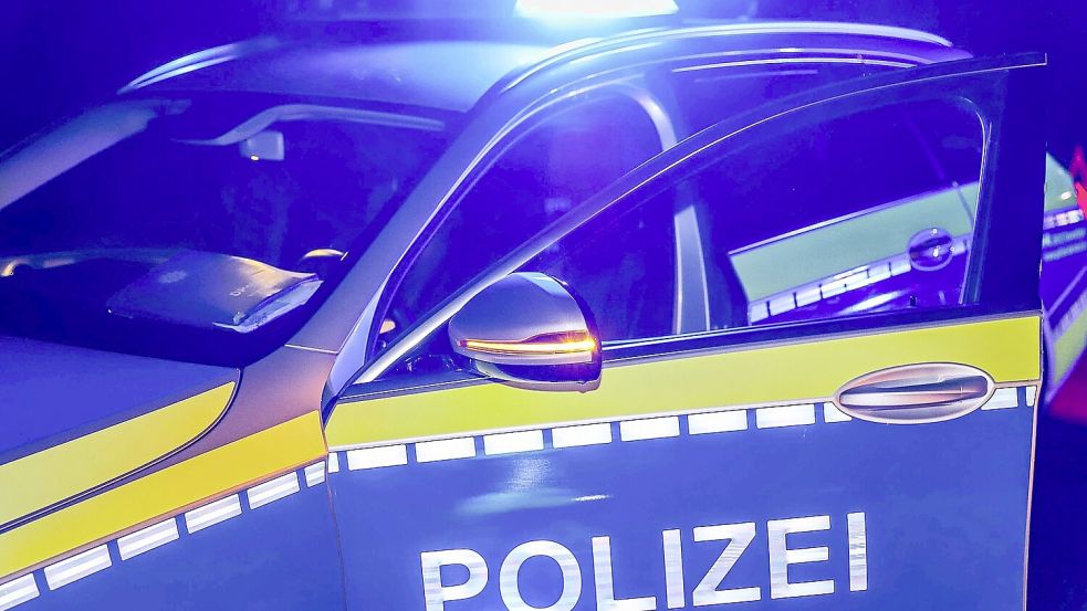 Die Polizei musste am späten Freitagabend in Bremen ausrücken. Foto: imago images/Fabian Geier