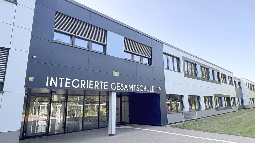 Die IGS Aurich hat vor wenigen Jahren einen großen, modernen Neubau erhalten. Foto: Aiko Recke