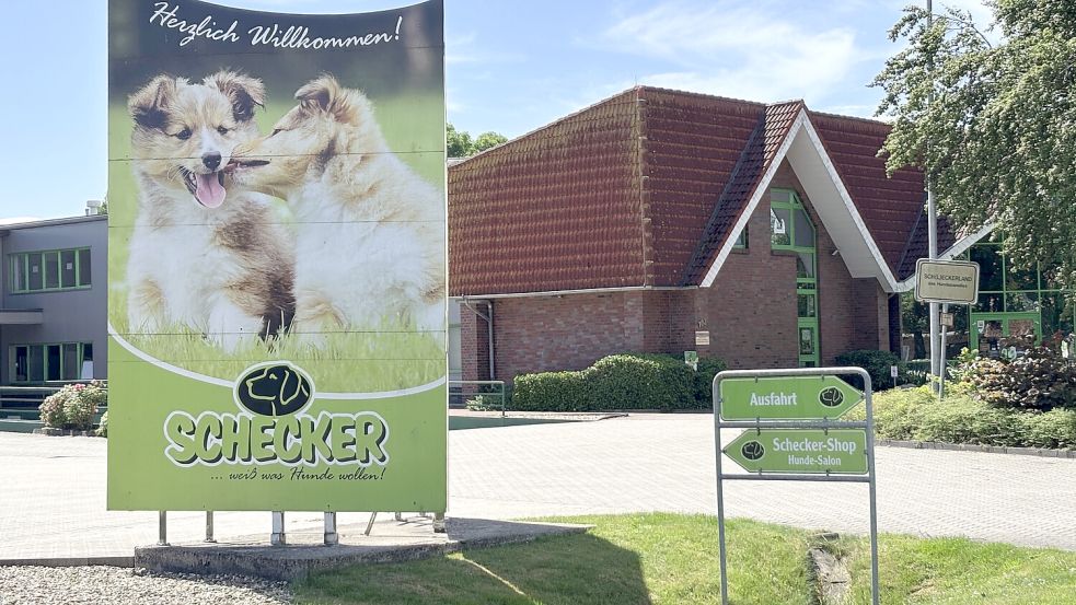 Der Hundebedarfs-Händler Schecker aus Victorbur steckt in der Krise. Foto: Aiko Recke