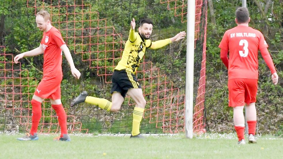 So kennt man Jeff Dorn in der ostfriesischen Fußball-Szene: Er war jahrelang einer der erfolgreichsten Torjäger der Region. Nun spielt er wieder in dieser ostfriesischen Bezirksliga. Archivfoto: Heiner Lohmann