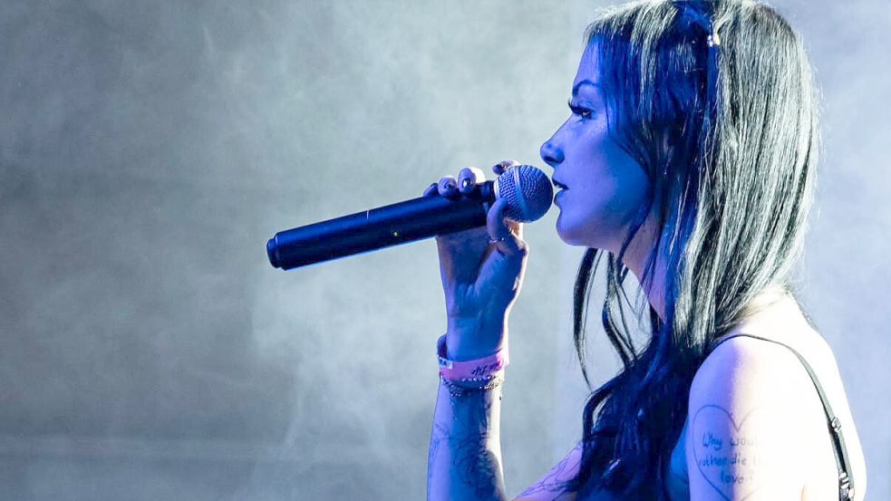 Karina Rose verarbeitet in ihren Songs Gefühle, über die sonst oft geschwiegen wird. Foto: René Bischof
