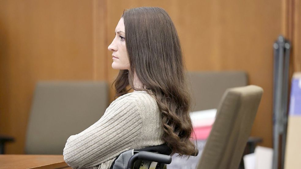 Lindsay C. steht wegen der Tötung ihrer drei kleinen Kinder vor Gericht. Foto: Greg Derr