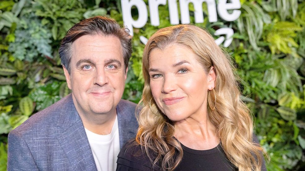Bastian Pastewka und Anke Engelke sind wieder Ralf und Maria – ihre neue Serienstaffel „Perfekt Zusammen?!“ ist ab Ende Januar bei Prime Video im Programm. Foto: Rolf Vennenbernd