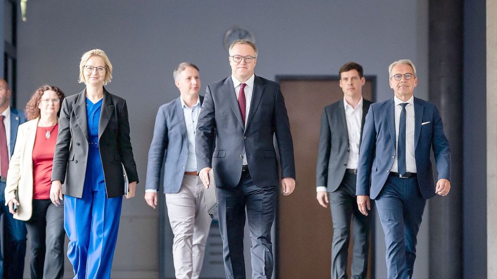 Die Regierung in Thüringen will trotz der Krise beim BSW weitermachen. Foto: Jacob Schröter/dpa