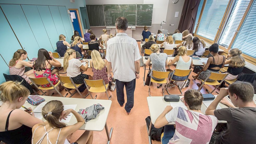 Für Pisa 2025 wurden 6.700 Schülerinnen und Schüler im Alter von 15 Jahren getestet. (Symbolbild) Foto: Wolfram Kastl