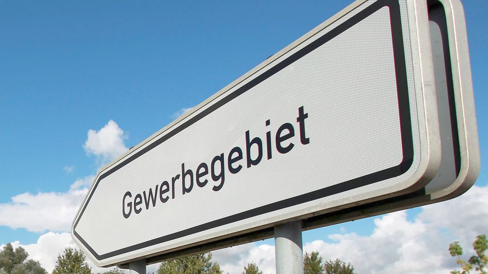 In Norden soll das Gewerbegebiet Leegemoor deutlich größer werden. Foto: DPA/Jens Wolf
