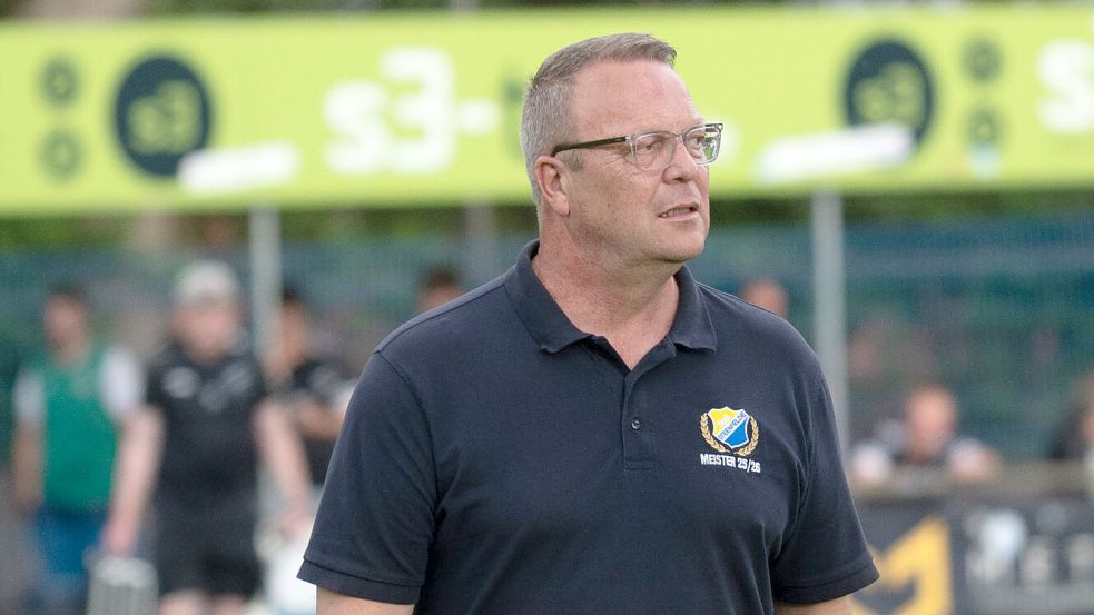 Wolfgang Behrends ist seit wenigen Tagen nicht mehr Trainer von SuS Steenfelde. Foto: Heiner Lohmann