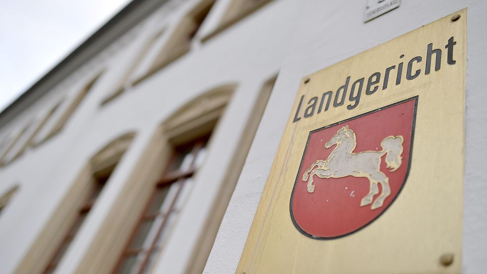 Vor dem Landgericht Aurich geht es um Drogenhandel. Foto: Klaus Ortgies/Archiv
