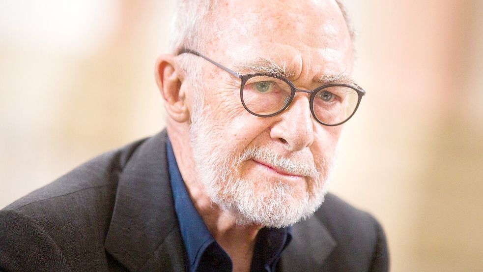 Gerhard Richter gehört zu den einflussreichsten Künstlern der Welt. (Archivbild) Foto: Rolf Vennenbernd/dpa