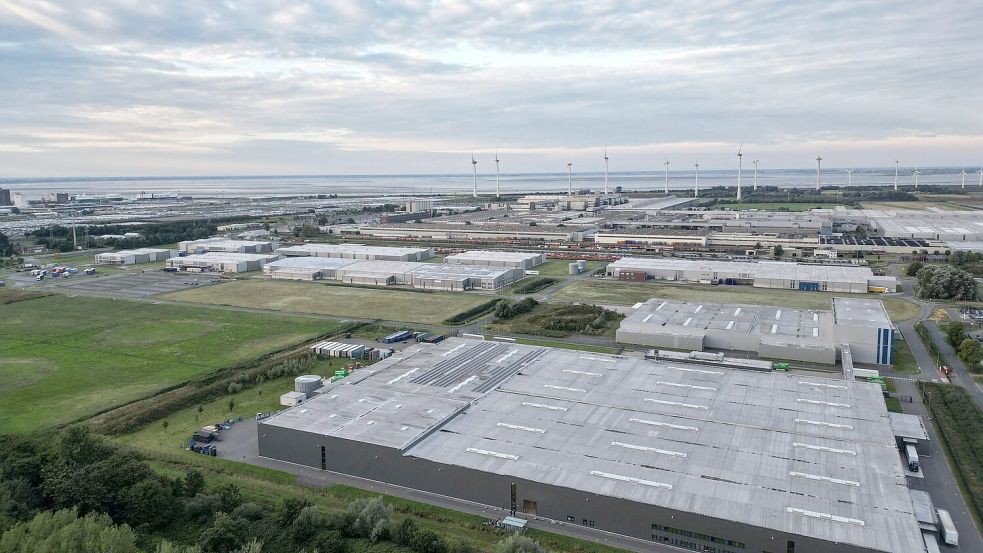 Die Zukunft von vier VW- und Audi-Standorte ist weiter ungewiss: Hannover, Zwickau, Neckarsulm und - hier im Bild - Emden. (Archivbild) Foto: Lars Penning