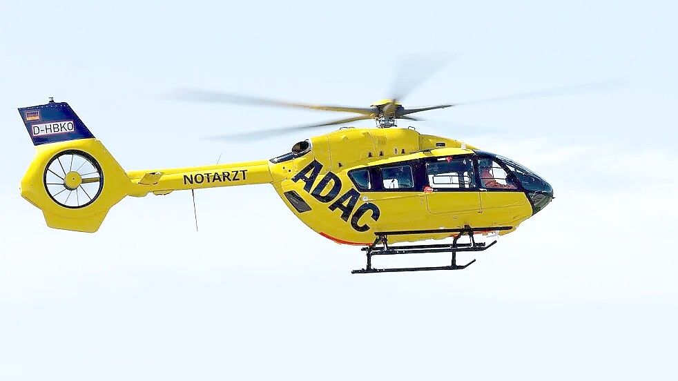 Auch ein Rettungshubschrauber war aus Spiekeroog im Einsatz. Symbolfoto: Klaus Ortgies/Archiv