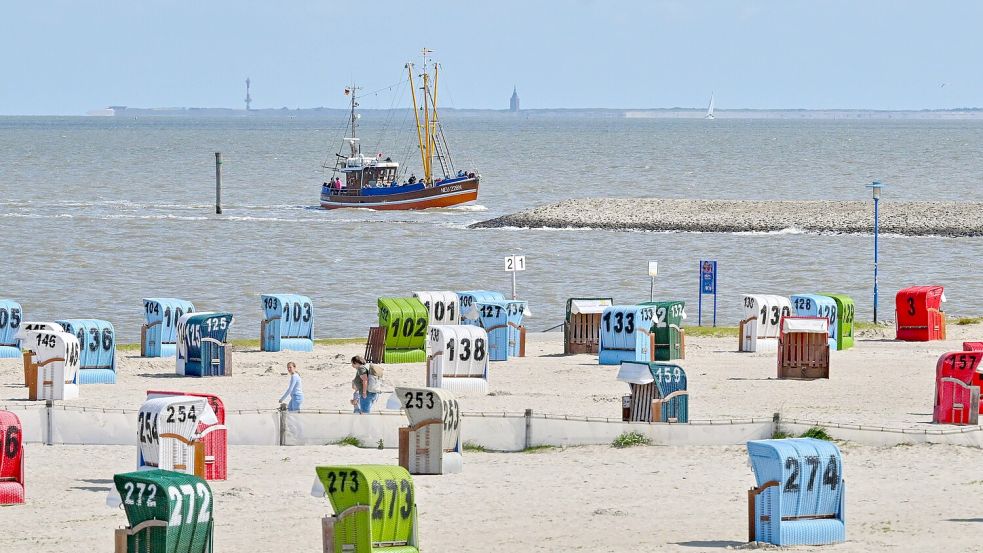 Auch an der Nordsee kann es vor allem am Dienstag noch einmal sonnig werden. Foto: dpa/Sina Schuldt