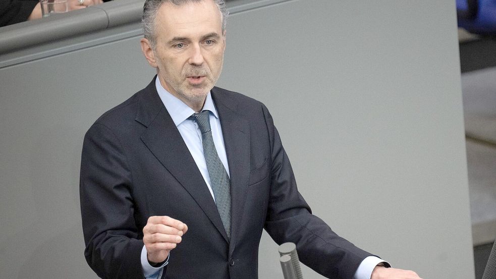 Eine Frage der Souveränität - Thomas Jarzombek fordert von Unternehmen mehr Investitionen in KI-Rechenzentren. (Archivbild) Foto: Sebastian Gollnow