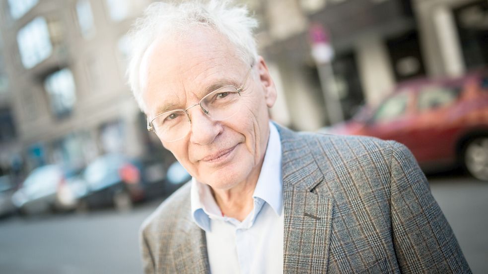 Der Historiker und Politikwissenschaftler Götz Aly. Foto: Sophia Kembowski/dpa