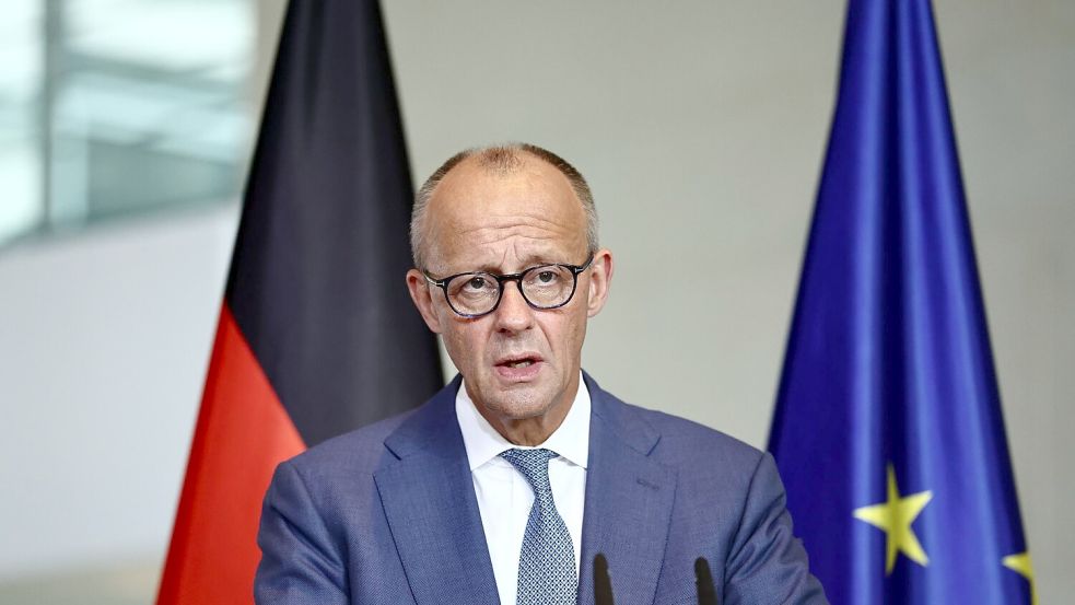 Bundeskanzler Friedrich Merz steht nach dem Wahldebakel der CDU in Sachsen-Anhalt unter Druck. (Archivbild) Foto: Christoph Soeder/dpa