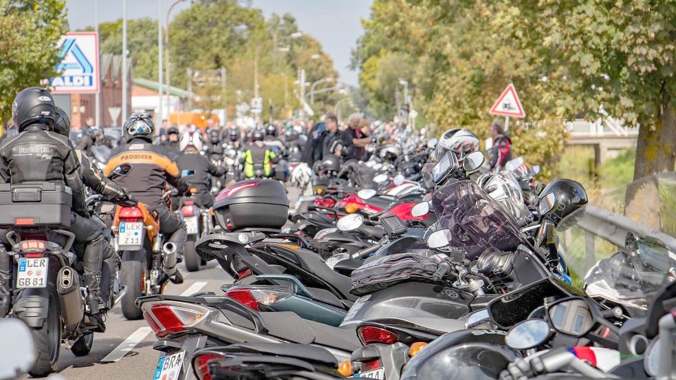 Motorradfans erwartet in Augustfehn ein Wochenende mit neuen Modellen, Probefahrten und vielen Angeboten rund ums Bike.
