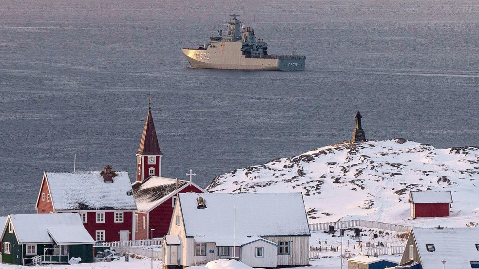 Der Streit um Grönland sorgte für große Spannungen in der Nato. (Archivbild) Foto: Evgeniy Maloletka/AP/dpa