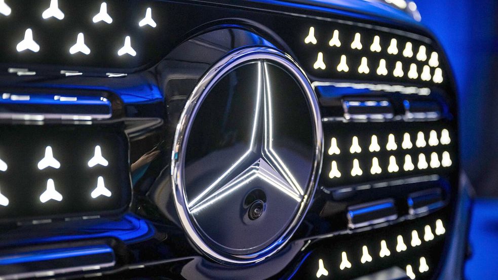 Der Einbruch in China macht den Autobauern besonders zu schaffen. (Archivbild) Foto: Marton Monus/dpa