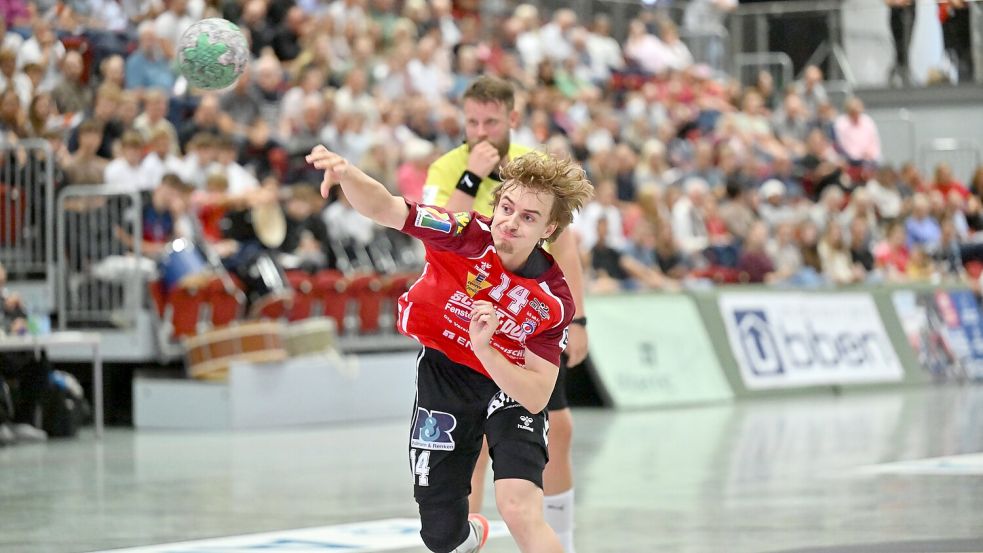 OHV-Spieler Lukas Meinke erzielte beim Auswärtsspiel in Vinnhorst fünf Tore. Foto: Jens Doden (Blomberg)