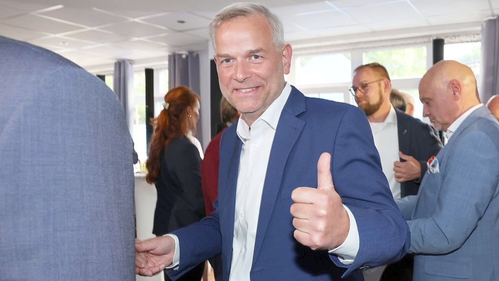 AfD-Kandidat Holm meldet Anspruch auf die Regierung an.  Foto: Jens Büttner/dpa