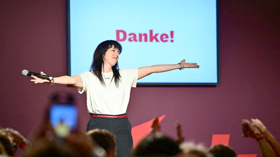 Die Linke triumphiert in Berlin. Foto: Sebastian Gollnow/dpa