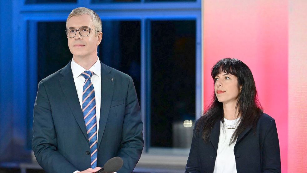 Wird Stefan Evers letztlich doch noch Regierender Bürgermeister? Die CDU landete auf Rang zwei und könnte ebenfalls mit SPD und Grünen eine Mehrheit bilden.  Foto: Fabian Sommer/dpa