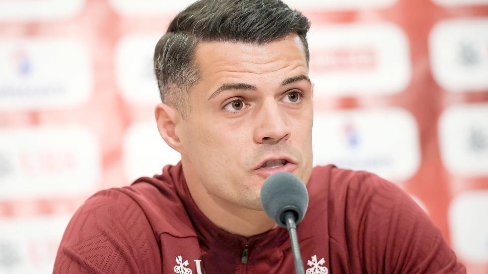 Xhaka gibt nun zu: Die Impfbestätigung war erworben.  Foto: Christian Charisius/dpa