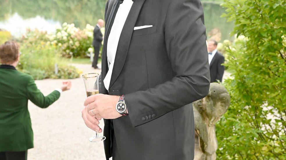 Feine Gesellschaft: Ex-Bundesverkehrsminister Andreas Scheuer beim Besuch der diesjährigen Gala der „Salzburg Festival Society“ – einem der exklusivsten Events des Festspielsommers. Nun steht er wegen mutmaßlicher Falschaussage vor Gericht. Foto: Imago/o.A.