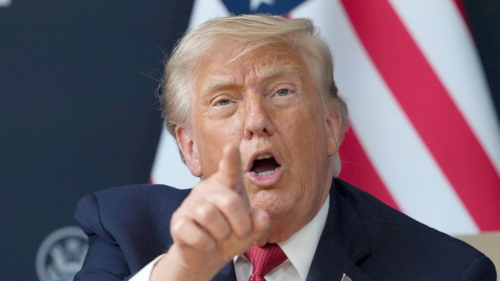 Der US-Präsident drohte mehrfach mit der Annexion Grönlands. (Archivbild) Foto: Julia Demaree Nikhinson/AP/dpa