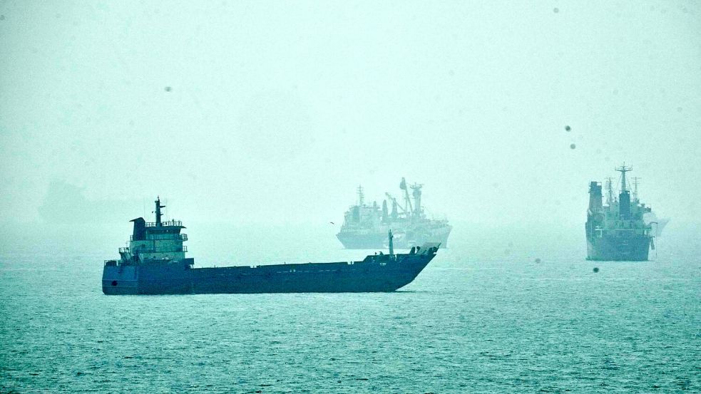 Der Iran hat mit seiner weitestgehenden Blockade der Schifffahrt in der Straße von Hormus ein Druckmittel gegenüber Washington erlangt. (Archivbild) Foto: Vahid Salemi/AP/dpa