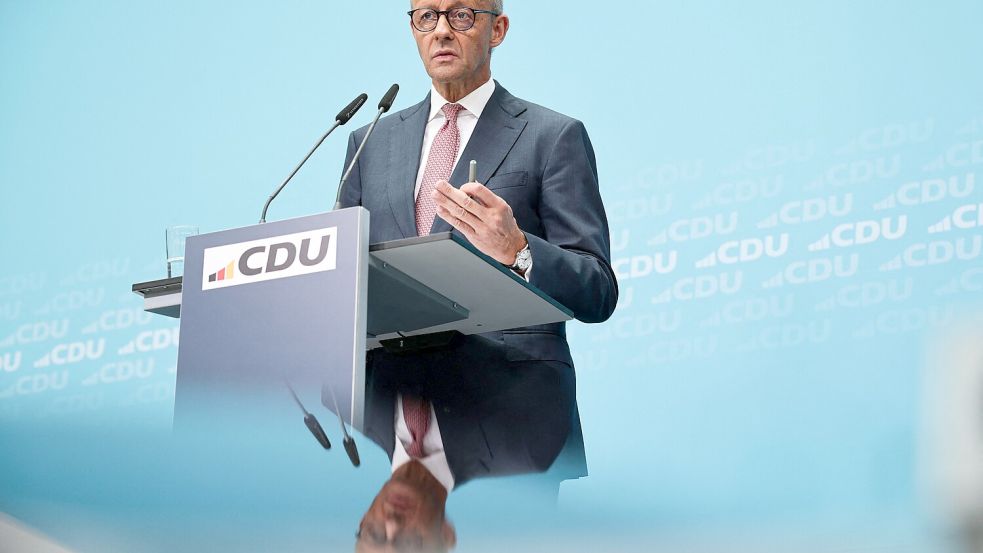 Friedrich Merz bewegt sich in der Gesundheitsfrage. Foto: afp/JENS SCHLUETER