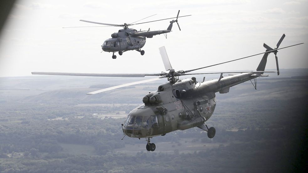 Ein russischer Militärhubschrauber vom Typ Mi-8 hat nach polnischen Angaben den Luftraum über dem Nato-Land verletzt. (Archivbild) Foto: picture alliance / dpa