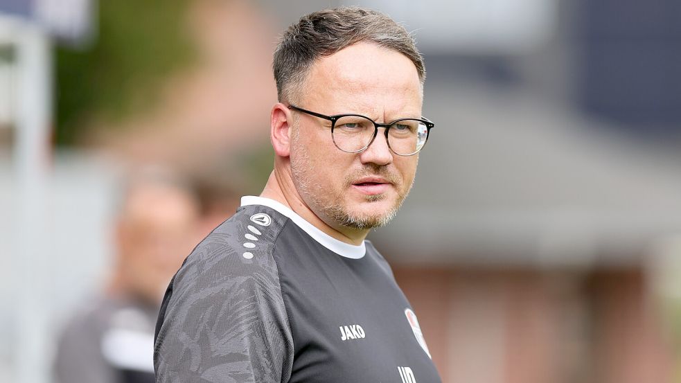 Henning Baumann ist nicht mehr Trainer des SV Holtland/Brinkum. Foto: Jens Doden/ Emden
