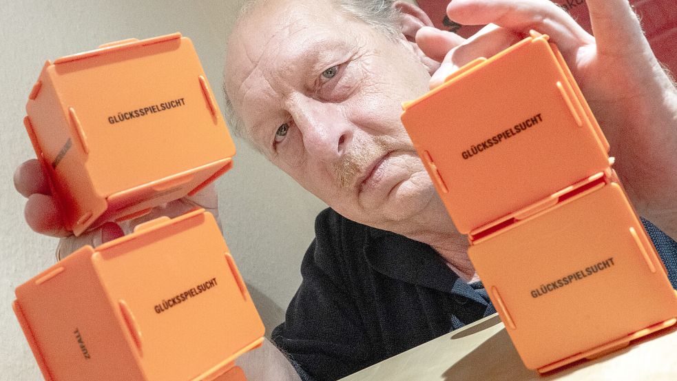 Uwe Schüür spielte 30 Jahre lang, jetzt leitet er eine Selbsthilfegruppe. Foto: Klaus Ortgies