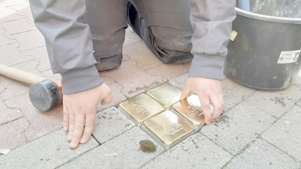 Am 28. September 2026 werden ab 11 Uhr zehn neue Stolpersteine verlegt. Foto: Ann-Kathrin Stapf/Archiv