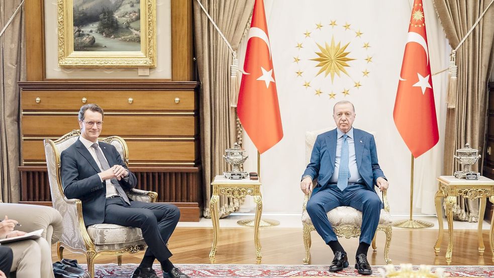Ungewöhnliches Treffen: Wüst bei Erdogan Foto: Marcel Kusch/Staatskanzlei Nordrhein-Westfalen/dpa